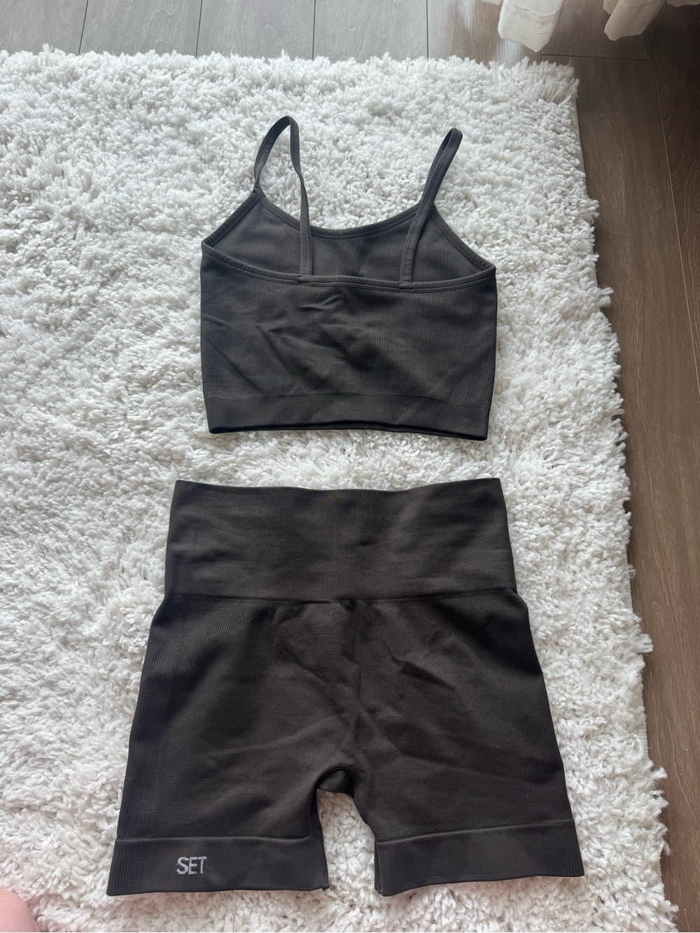 SET active - Picture 2 of 4